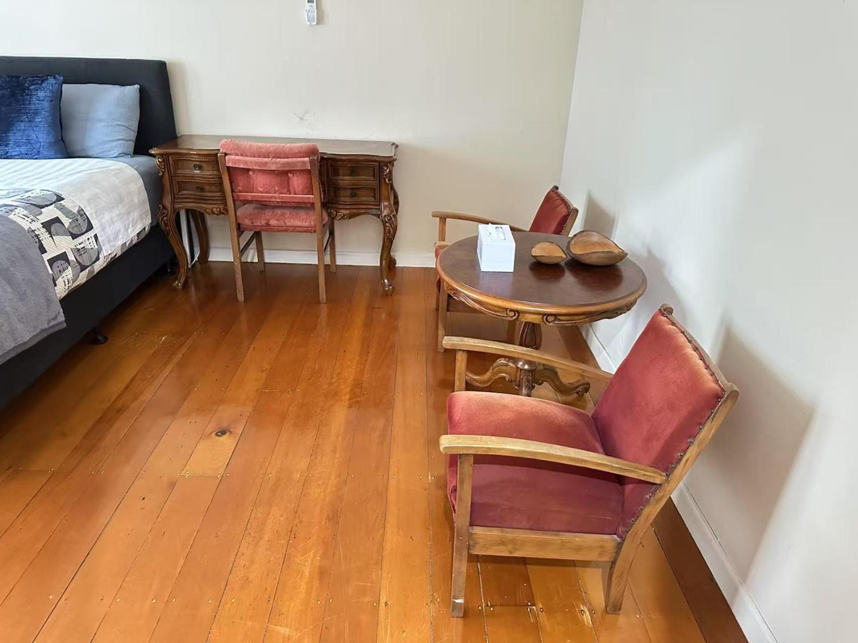 Spacious Room,amazing Location Perks Villa *